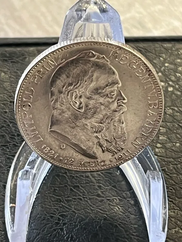 2 марки 1911 г. 90 лет со дня рождения Луитпольда Баварско