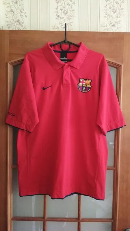 Мужская винтажная футбольная футболка nike fc barcelona (l-xl)