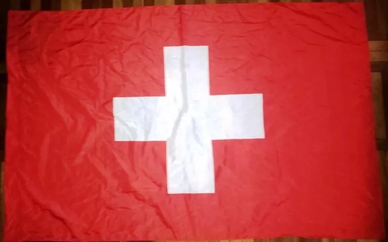 Флаг швейцарии
