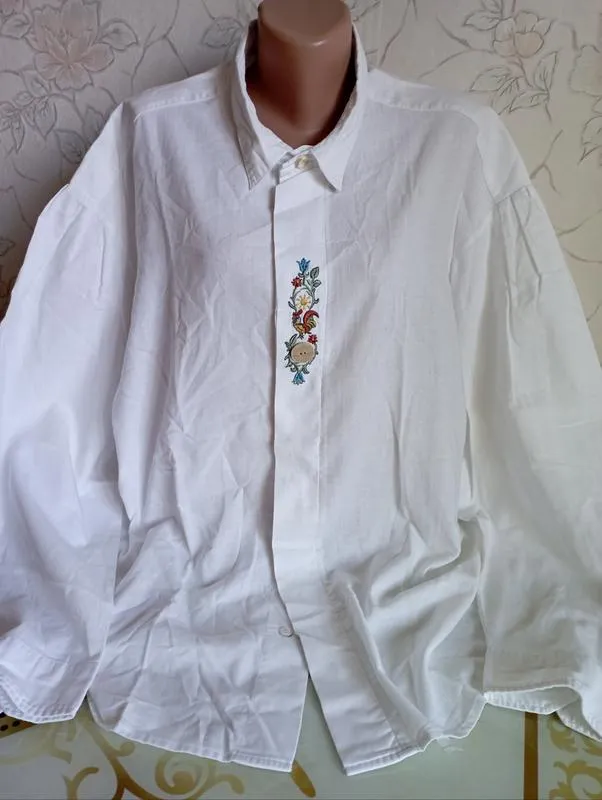 Рубашка с вышивкой в этно стиле австрия