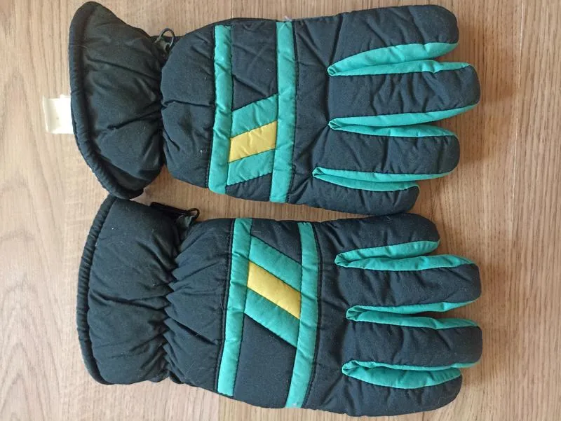 Зимние лыжные варежки перчатки