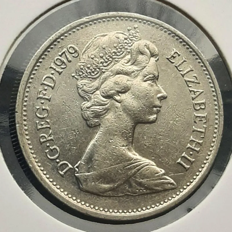 Монета Великобританія 5 пенсів, 1979 року
