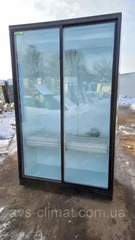 Холодильна шафа UBC EXTRA LARGE без лайтбокса