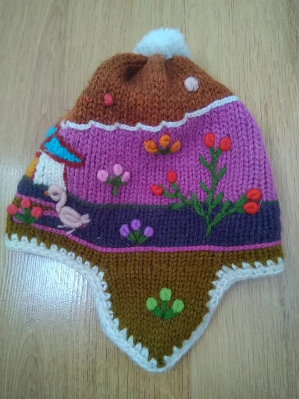 Невероятная шапочка для малыша handmade/шапочка-картина ручной...