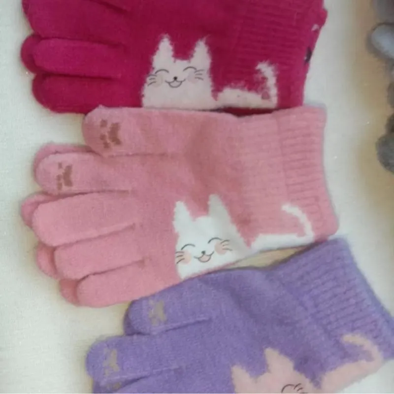Детские перчатки перчатки пальчата на 4-6 лет и 6-8