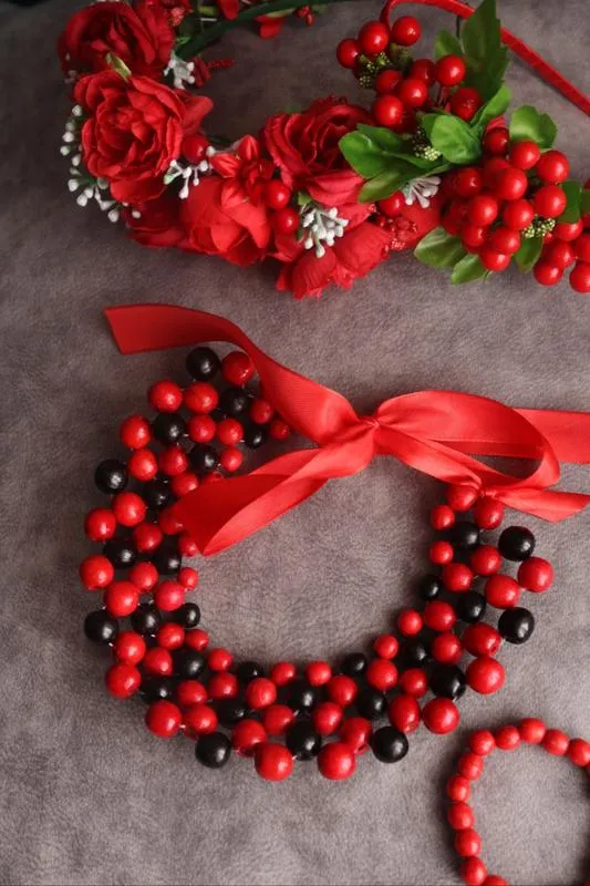 Последнее!!! ожерелье красно-черное, украинское ожерелье колье