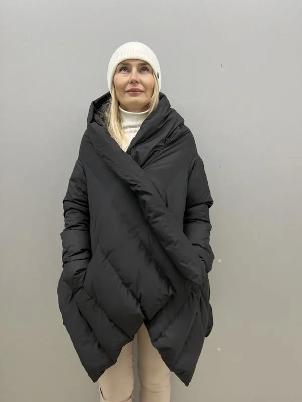 Женская зимняя куртка max mara