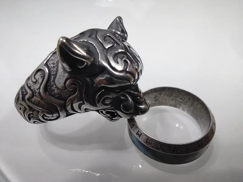 (11) 21 мм новое кольцо волк зверь
нержавеющая сталь