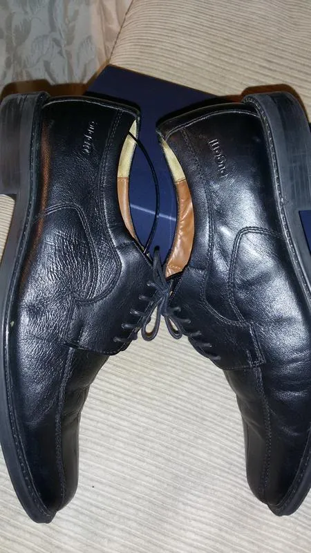 Кожаные туфли bugatti,размер 44-45 (30 см),черный цвет