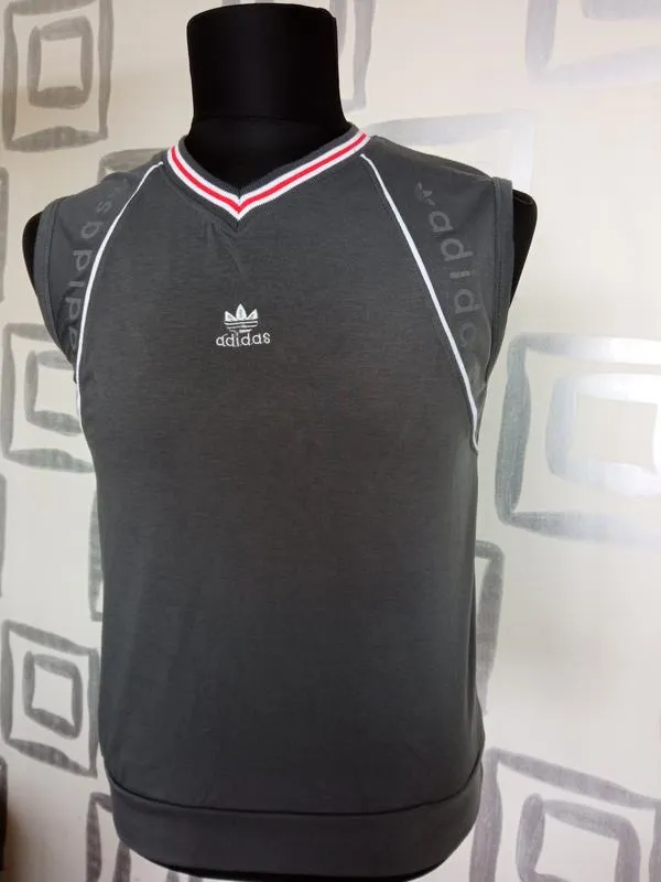 Мужская футболка (безрукавка)