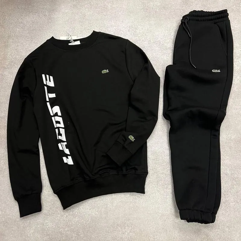 Мужской костюм lacoste