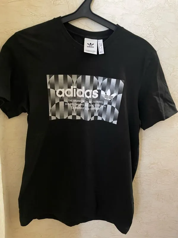 Футболка Adidas