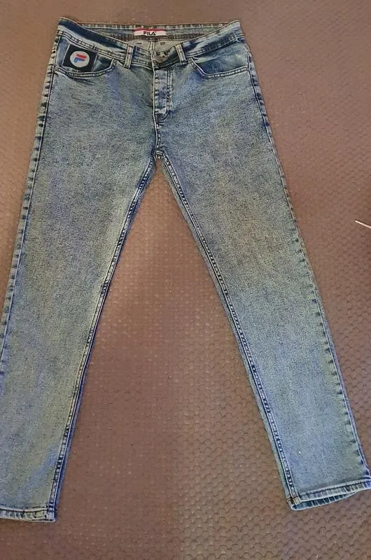 Джинсы мужские