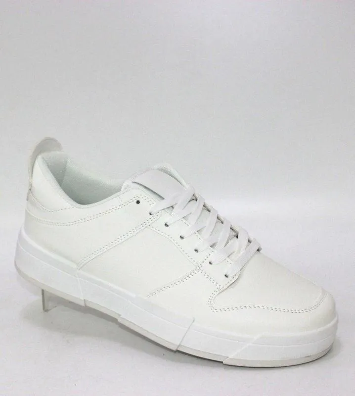 Мужские белые кроссовки