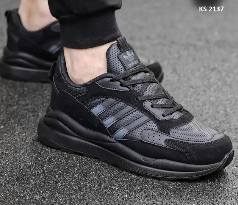 Мужские кроссовки