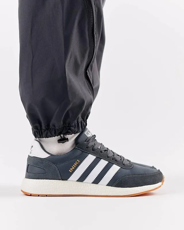 Демисезон adidas originals iniki gray white