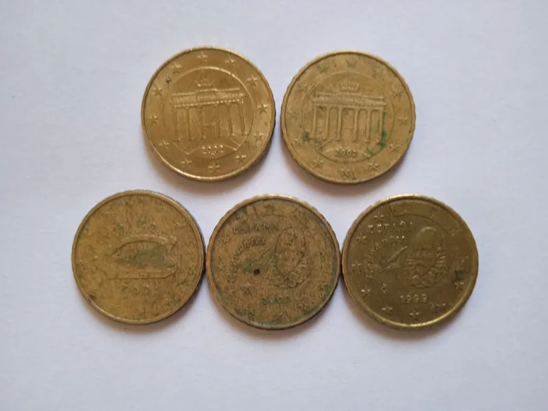 Монети 10 центів