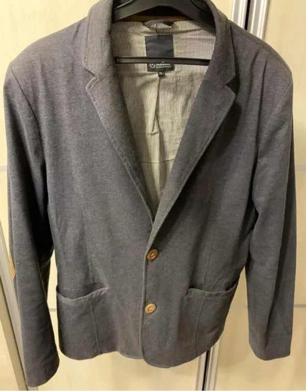 Чоловічий піджак