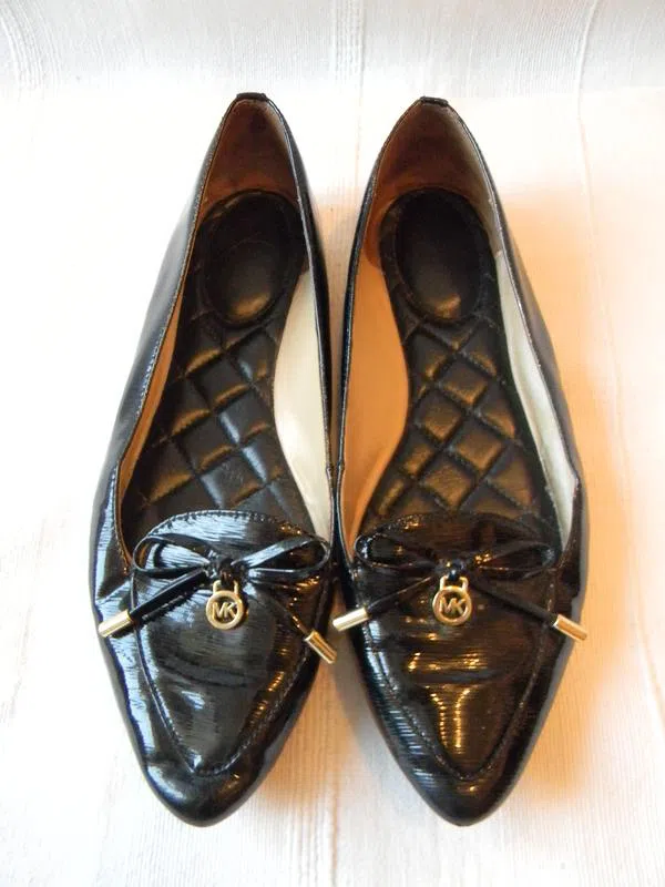 Лаковые балетки michael kors р.38--7,5м--24,5см