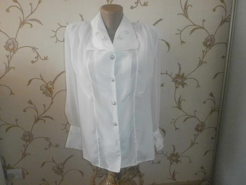 Шикарная белая блузка